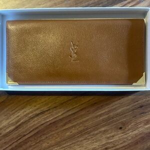 YVES Saint Laurent Long Men’s Wallet